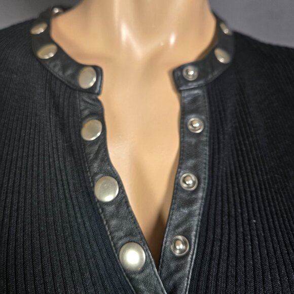 Y2K Black Ribbed Sweater Silver Snap Buttons Leather Trim Size S Gothic Vampy - Picture 2 of 13